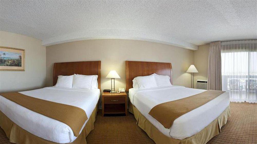 Holiday Inn Express Hotel & Suites Ventura Harbor By Ihg Extérieur photo