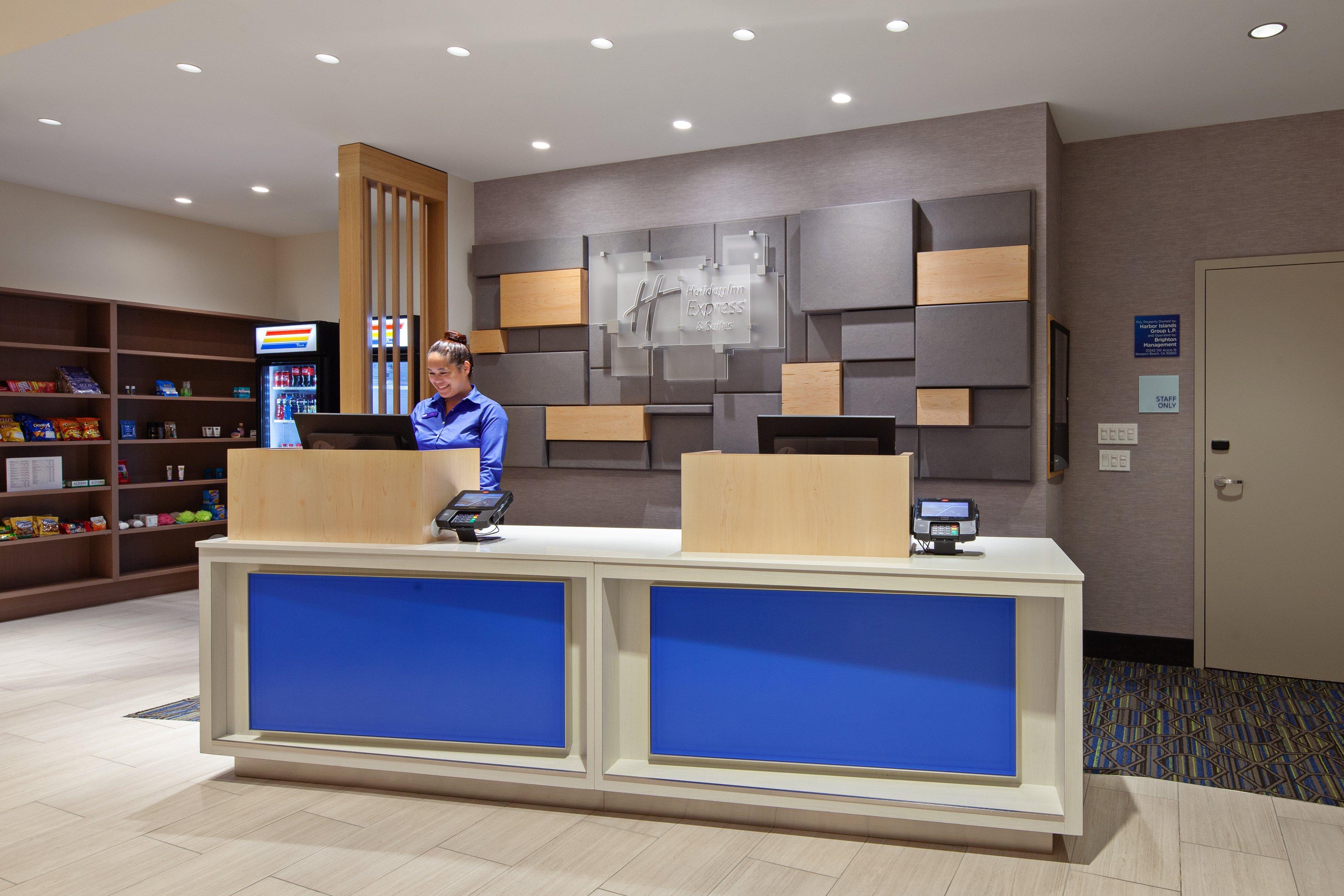 Holiday Inn Express Hotel & Suites Ventura Harbor By Ihg Extérieur photo