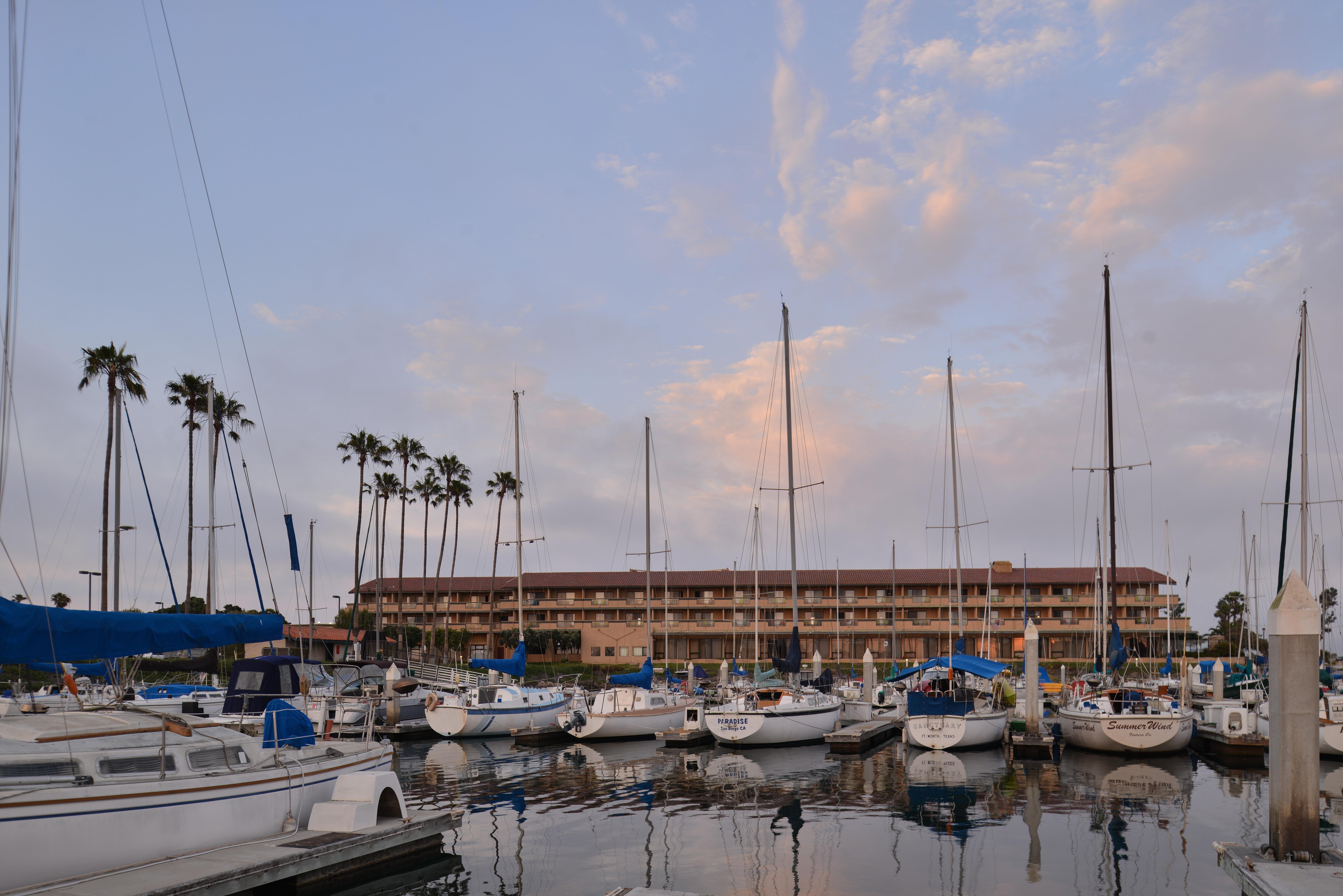 Holiday Inn Express Hotel & Suites Ventura Harbor By Ihg Extérieur photo