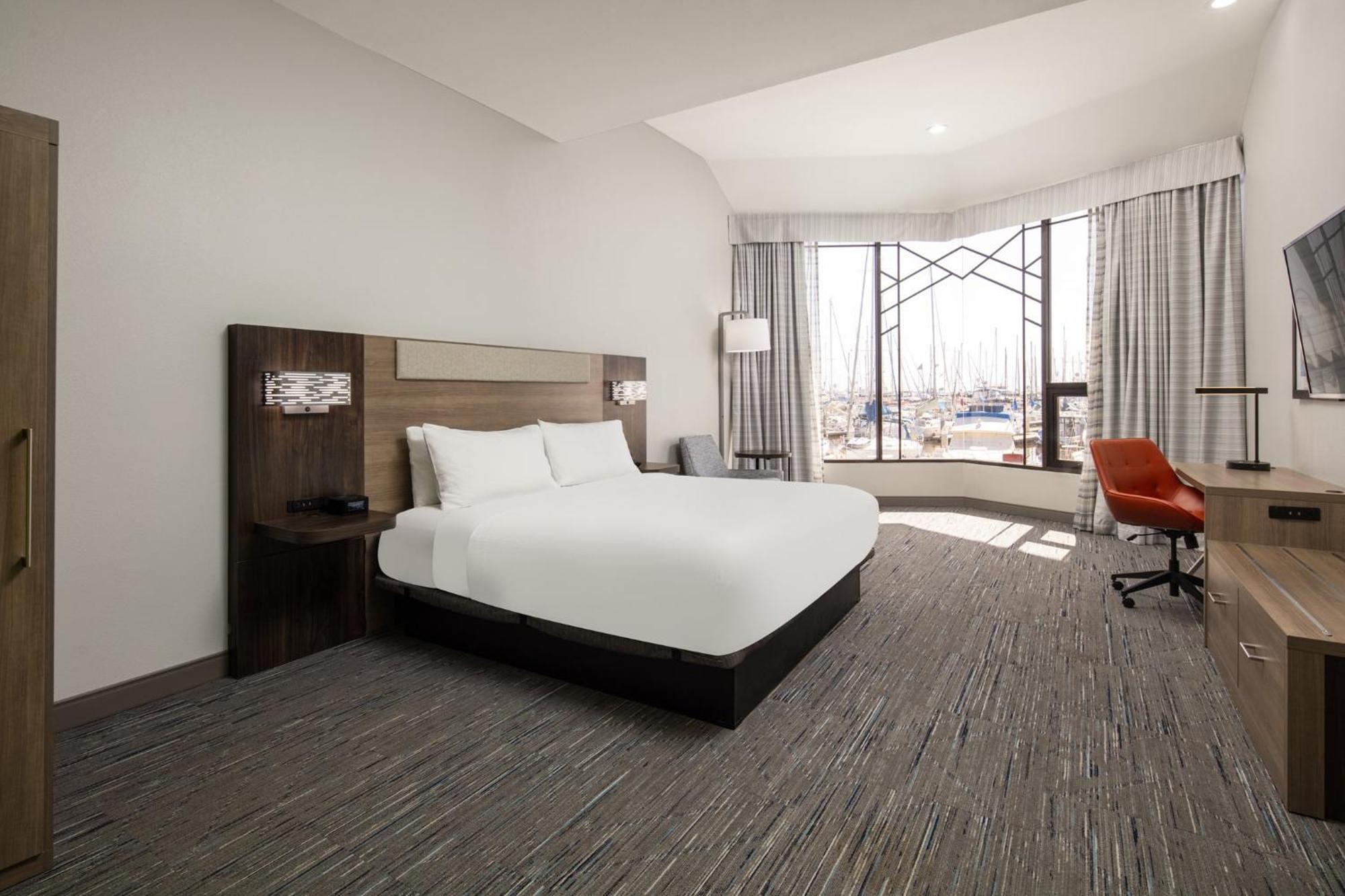 Holiday Inn Express Hotel & Suites Ventura Harbor By Ihg Extérieur photo